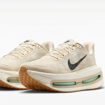 Nike Vomero Premium Pale Ivory Jade Horizon