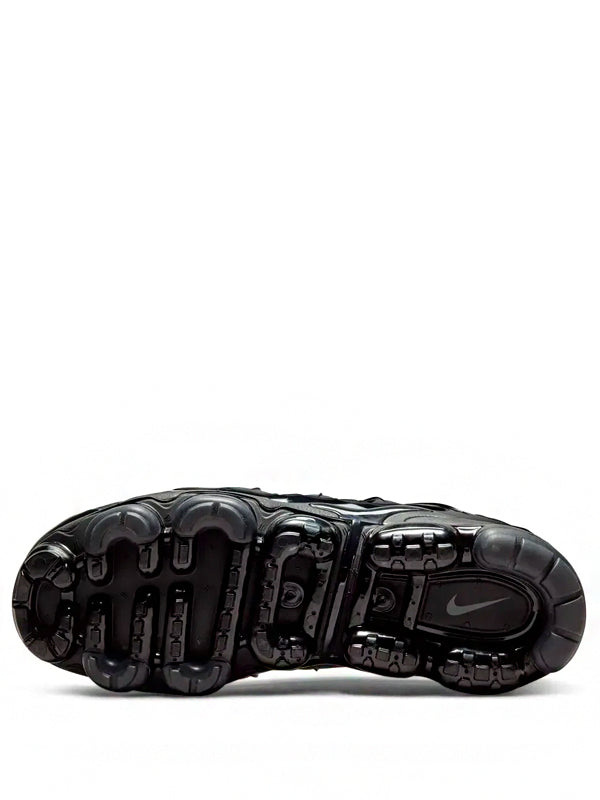 Nike Air VaporMax Plus Triple Black