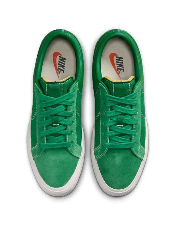 Nike Blazy Pine Green Sail