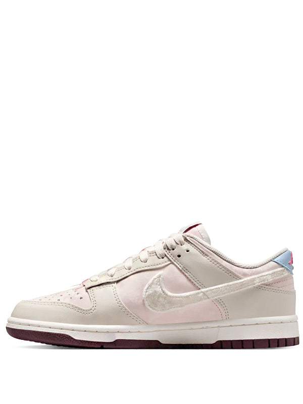 Nike Dunk Low Valentine's Day (2026)