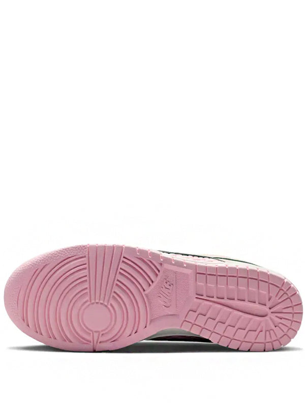 Nike Dunk Low WN’S Pink Foam Sail