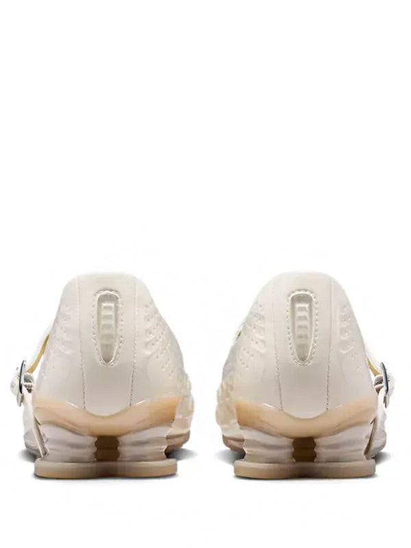 Nike Shox Z Calistra Pale Ivory and Oatmeal