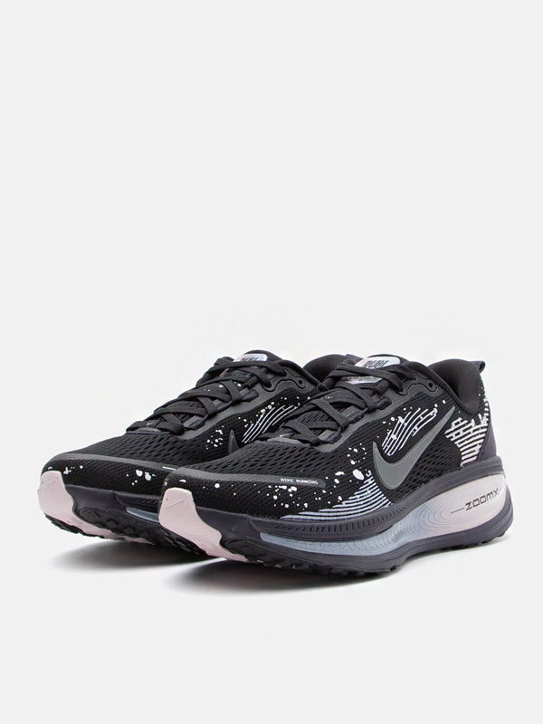 Nike Vomero 18 SE Black Metallic Dark Grey