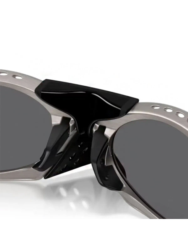 Óculos Oakley Plantaris TI Raw Titanium Prizm Black