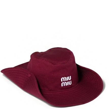 Miu Miu Chapéu com broca