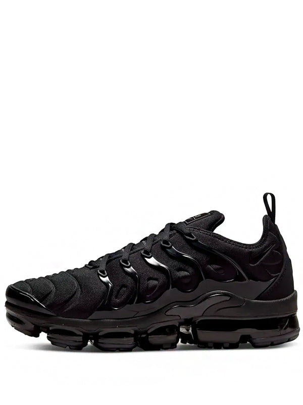 Nike Air VaporMax Plus Triple Black