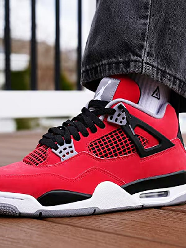 Air Jordan 4 Retro Toro Bravo (2026)