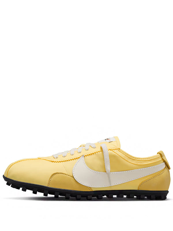 Nike Moon Shoe Soft Yellow