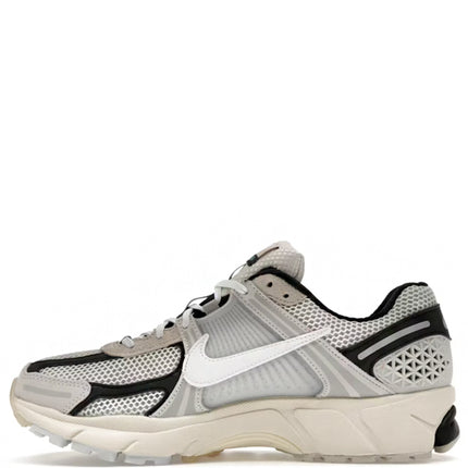 Nike Zoom Vomero 5 Supersonic Light Bone Black