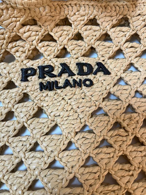 Prada Bolsa Hobo Woven Crochet