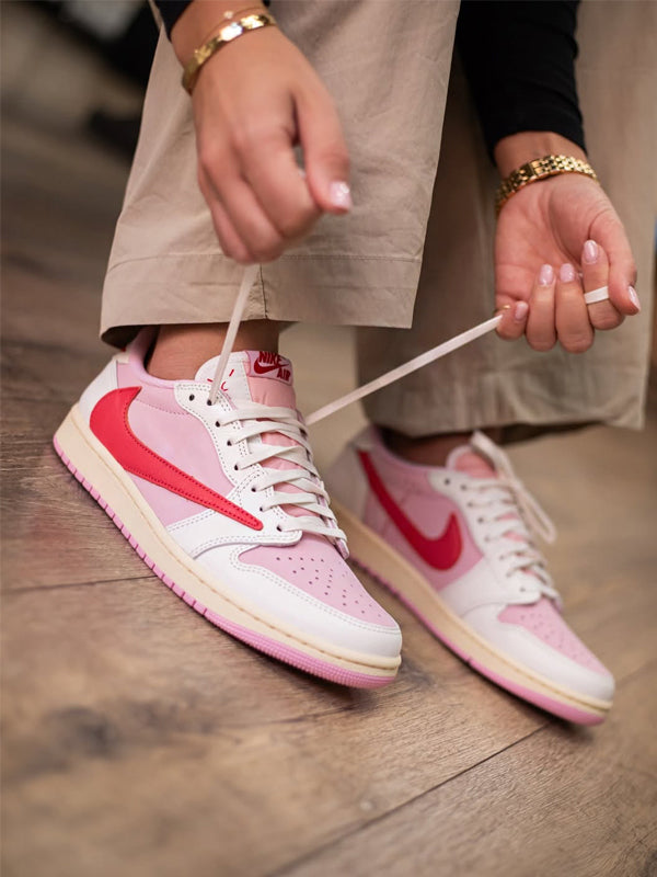 Travis Scott x Air Jordan 1 Low OG SP Sail Tropical Pink