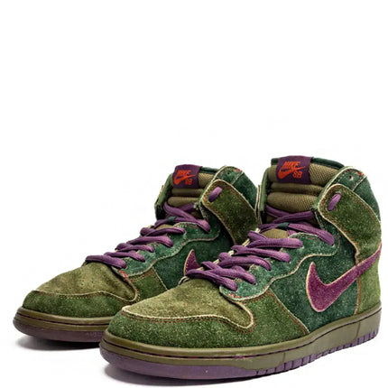 Nike SB Dunk High Skunk 420
