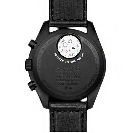 Swatch x Omega Relógio Bioceramic Moonswatch Mission Moonphase Snoopy Black