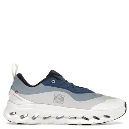 Loewe x ON Wmns Cloudtilt 2 Blue White