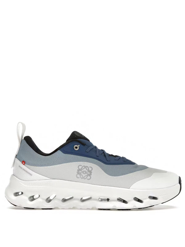 Loewe x ON Wmns Cloudtilt 2 Blue White