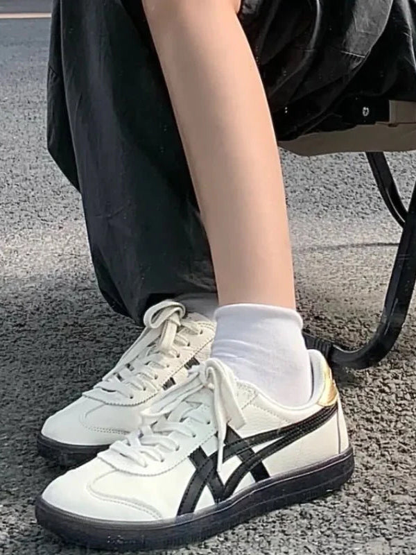 Onitsuka Tiger Tokuten White Black Gold