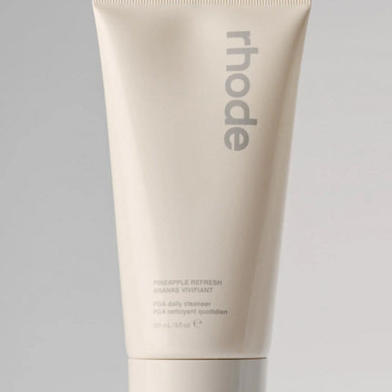 PINEAPPLE REFRESH / PGA DAILY CLEANSER
