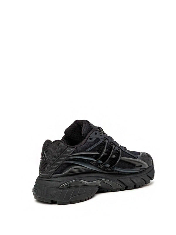 Pharrell Williams x adidas Adistar Jellyfish Triple Black