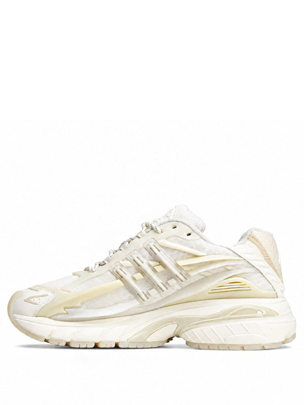 Pharrell Williams x adidas Adistar Jellyfish Chalk White
