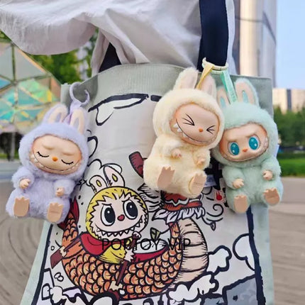 Pop Mart Labubu The Monsters Have a Seat Vinyl Plush Blind Box (1 Blind Box Surpresa)