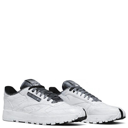 Reebok Classic Leather Tabi Maison Margiela Bianchetto