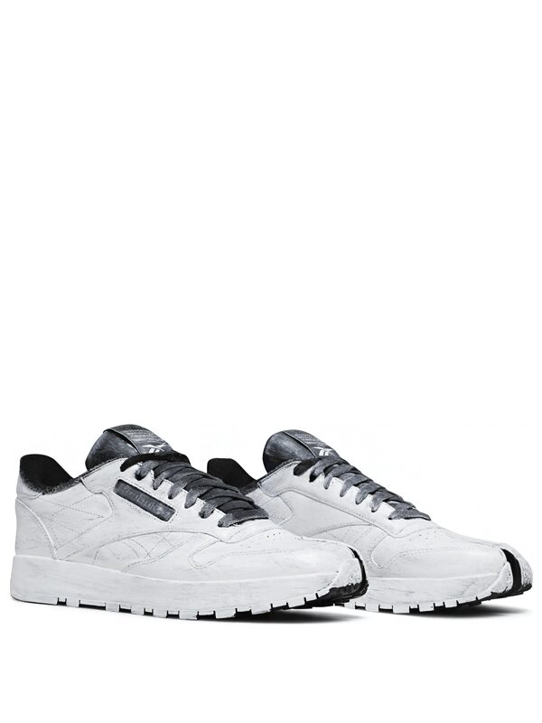 Reebok Classic Leather Tabi Maison Margiela Bianchetto