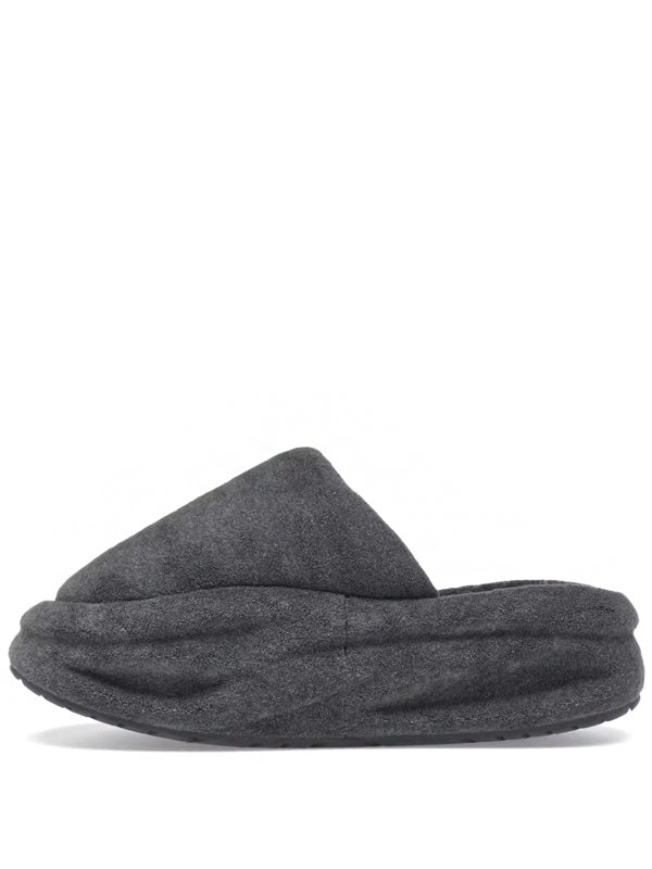 SKYLRK Chunky Mule Smudge