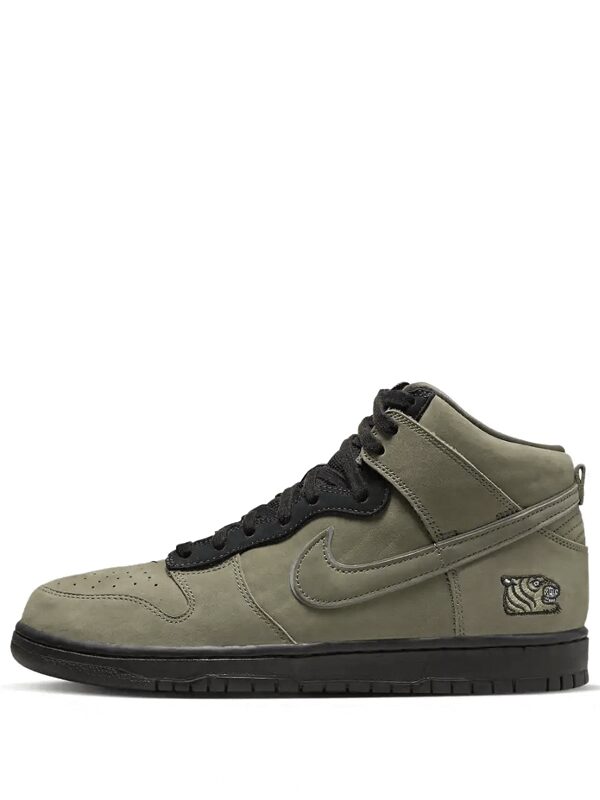 SOULGOODS x Nike SB Dunk High '90s