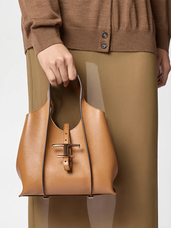 T Timeless Shopping Bag in Leather Mini