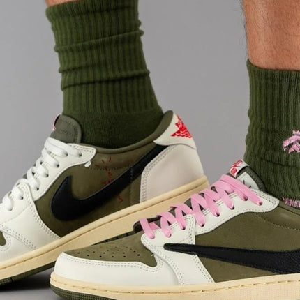 Travis Scott x Air Jordan 1 Low OG SP Medium Olive