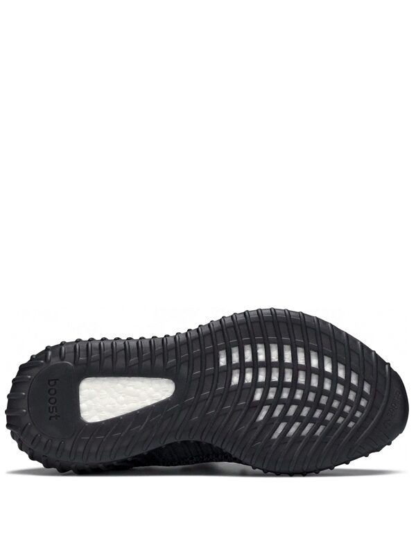 Yeezy Boost 350 V2 Black