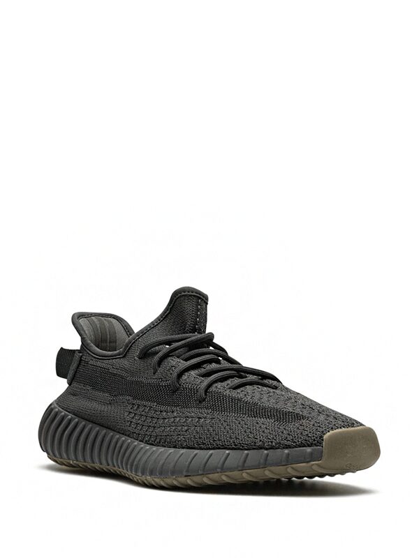 Yeezy Boost 350 v2 Cinder