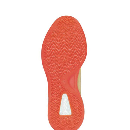 Yeezy QNTM Hi-Res Coral