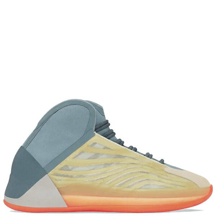 Yeezy QNTM Hi-Res Coral