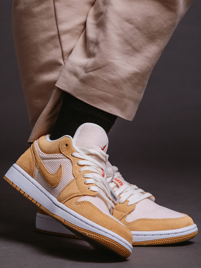 Air Jordan 1 Low SE Twine Orange Quartz Original Sao Paulo 4