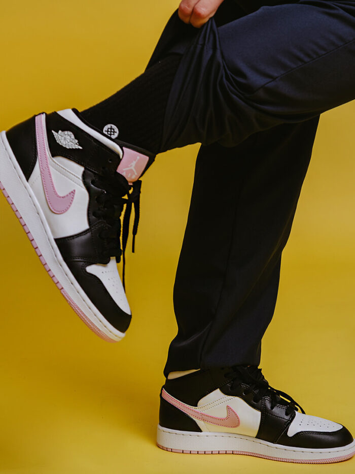 Air Jordan 1 Mid Arctic Pink Original Sao Paulo 5