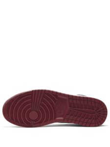 Air Jordan 1 Retro High Bloodline Original São Paulo
