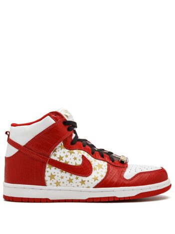 Nike Dunk High Pro SB Supreme Red Stars