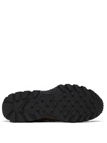 Jacquemus x Nike Air Humara Ale Brown and Gold - Imagem 4