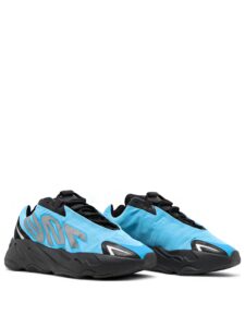 Yeezy Boost 700 MNVN Bright Cyan Original São Paulo
