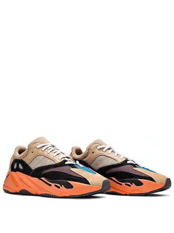 Yeezy Boost 700 v1 Enflame Amber. Yeezy Boost 700 v1 Enflame Amber - Imagem 3