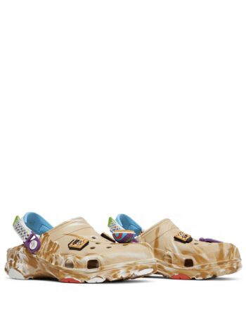 Crocs Classic Clog Cinnamon Toast Crunch - Imagem 3