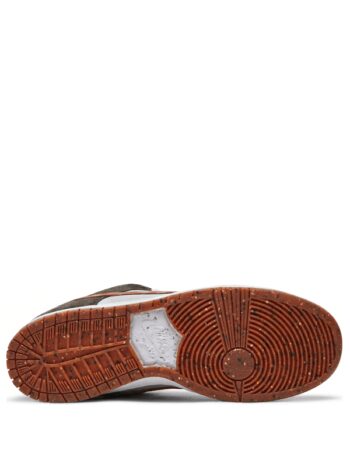 Crushed D.C. x Nike SB Dunk Low Golden Hour - Imagem 4