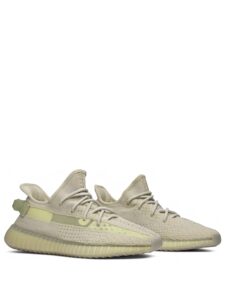 Yeezy Boost 350 V2 Flax.