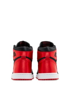Air Jordan 1 High OG Satin Bred3 1