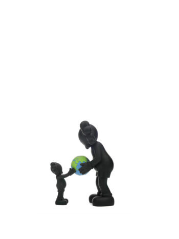 KAWS THE PROMISE Vinyl Figure Black - Imagem 2