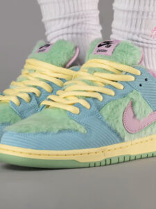 Nike SB Dunk Low Verdy Visty3