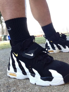 Nike Air DT Max 96 Black White5