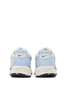 Nike Zoom Vomero 5 Royal Tint Photon Dust4