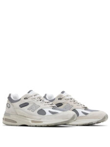New Balance 991v2 MiUK Nimbus Cloud5